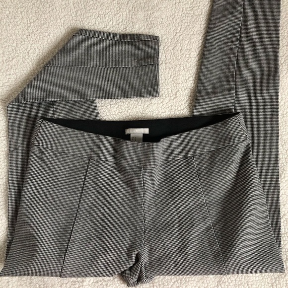 NOT FOR SALE RIGHT NOW! Black & White Patterned Stretch Pants H&M Size 12 - Picture 2 of 8